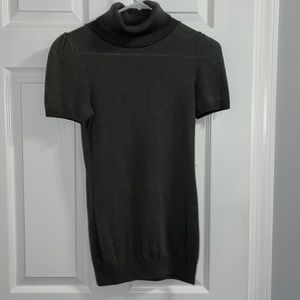 Forever 21 sweater top
